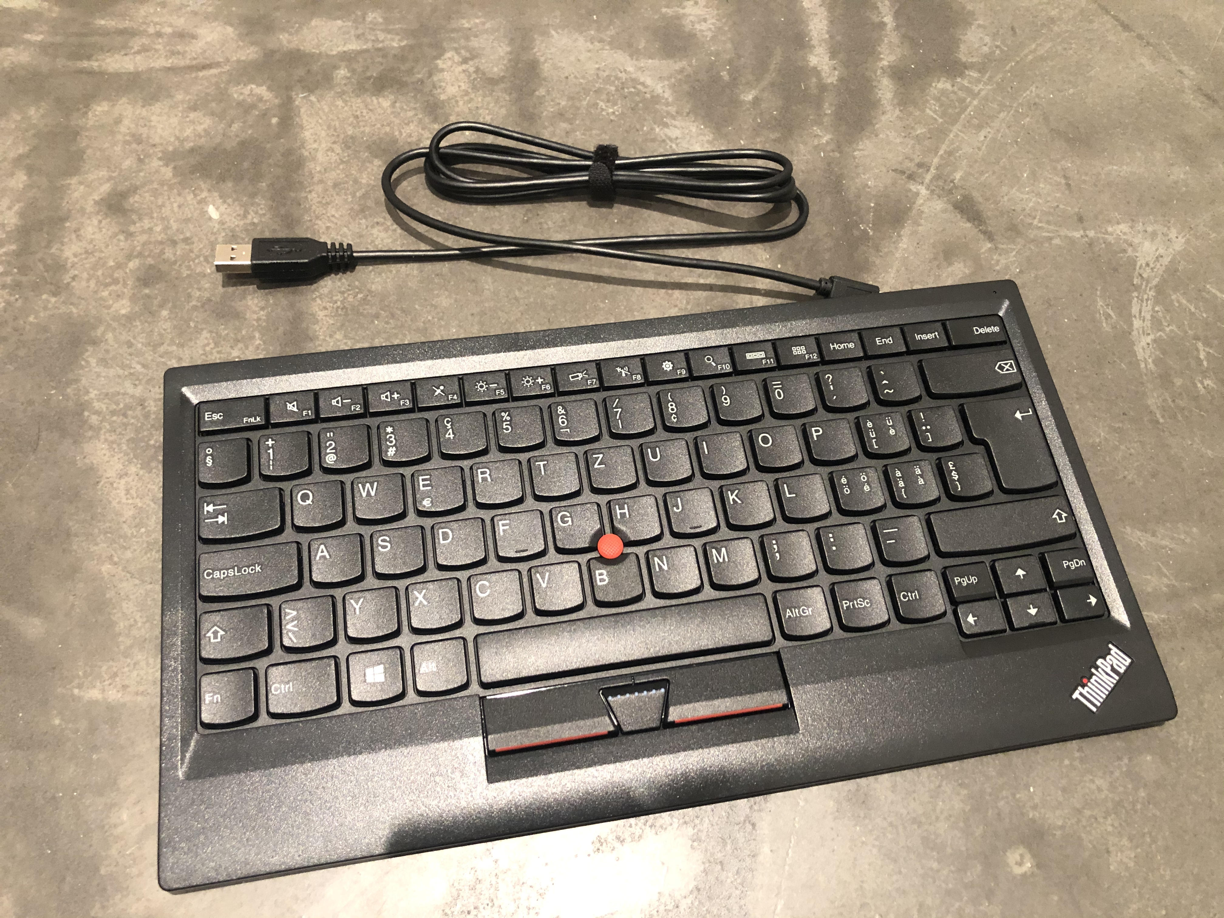 Клавиатура lenovo thinkpad compact usb keyboard обзор